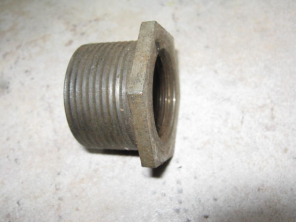 Gewindebüchse Querlenker